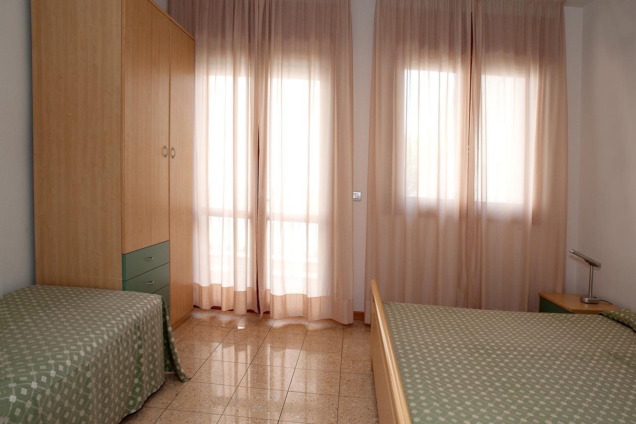 לידו די ג'סולו Residence Ca D'Oro מראה חיצוני תמונה